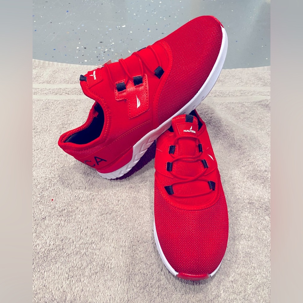 Nautica Steam Rock Saga Boys Red Athletic Sneaker Shoes Size 5
